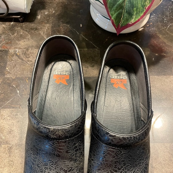 Dansko XP clogs Women’s Size 40 (9.5 - 10) - Picture 2 of 4